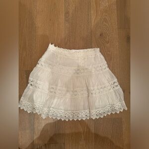 Elan Small Lace White Skirt. 🤍⚡️